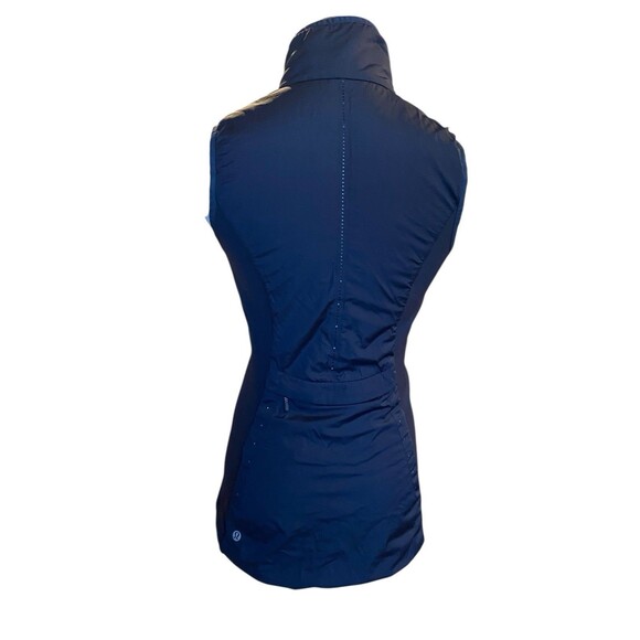 Lululemon Women Run For Cold Vest Size 6 Blue insulated Waterproof Pockets Light - Picture 4 of 15